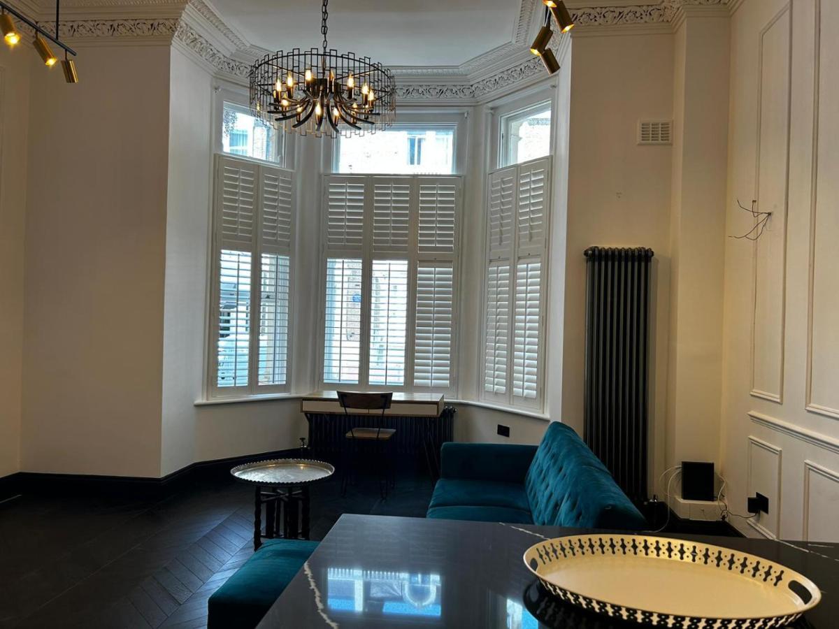 Earl'S Court Luxe Apartment Londra Exterior foto