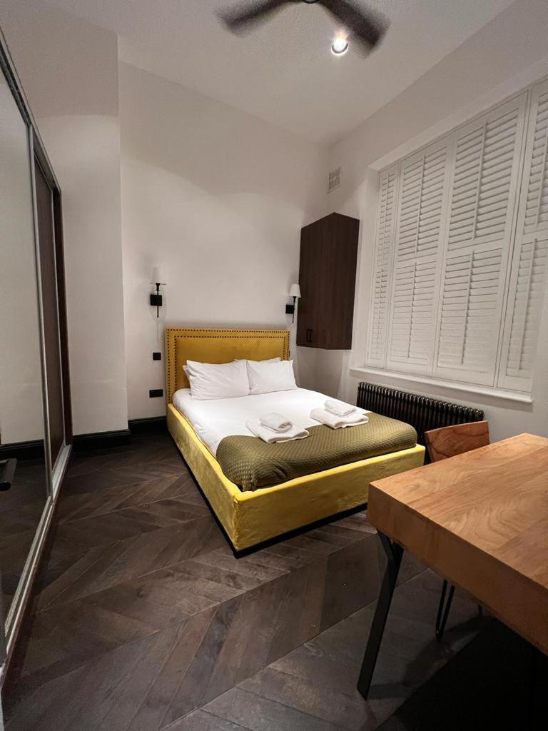 Earl'S Court Luxe Apartment Londra Exterior foto